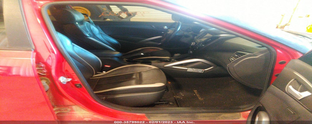 KMHTC6AE3DU164404 2013 HYUNDAI VELOSTER photo no. 5