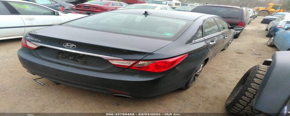 5NPEC4AC3BH050409 2011 HYUNDAI SONATA photo no. 4