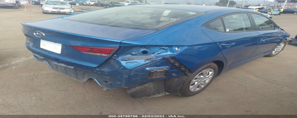 5NPD74LFXJH295729 2018 HYUNDAI ELANTRA photo no. 4