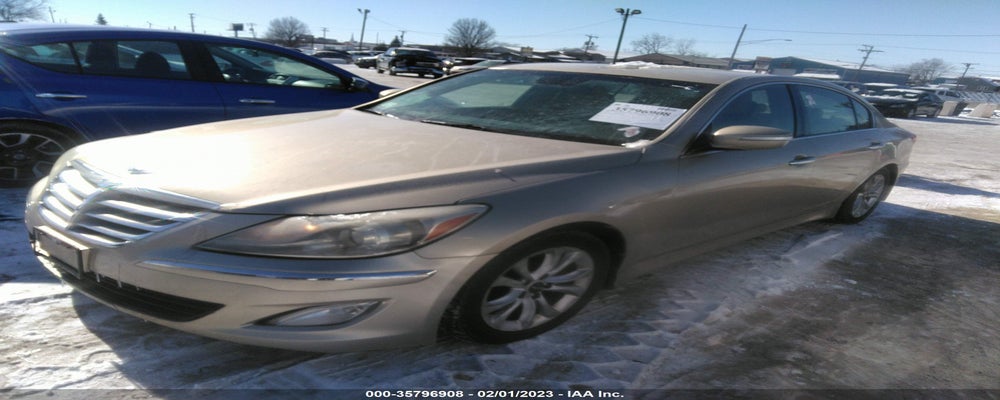 KMHGC4DD6CU190499 2012 HYUNDAI GENESIS photo no. 2