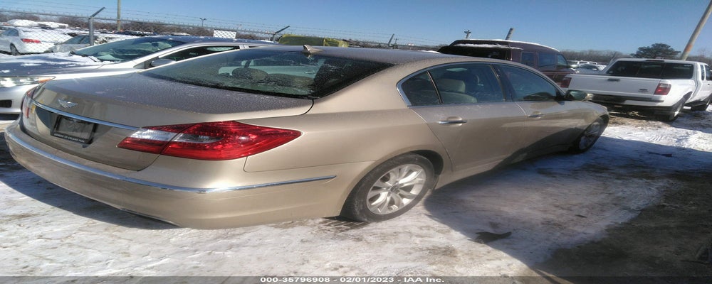 KMHGC4DD6CU190499 2012 HYUNDAI GENESIS photo no. 4