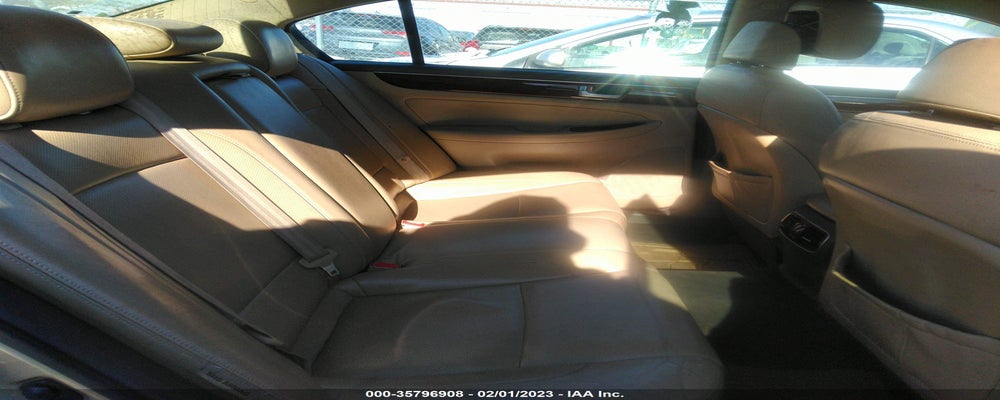 KMHGC4DD6CU190499 2012 HYUNDAI GENESIS photo no. 8