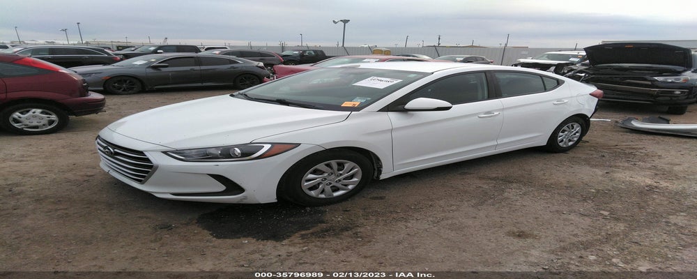 5NPD74LF8JH240423 2018 HYUNDAI ELANTRA photo no. 2
