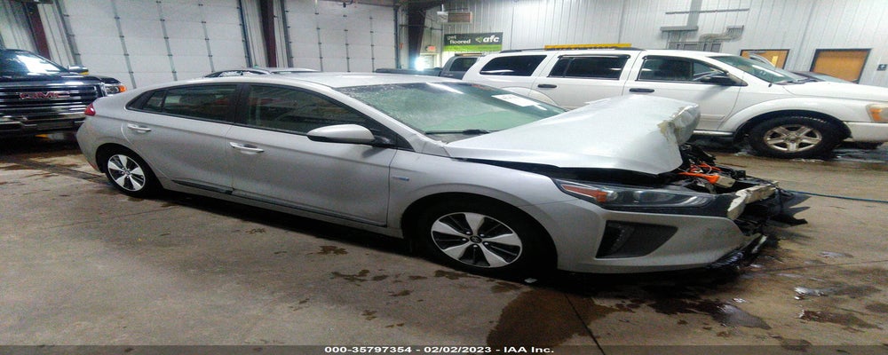 KMHC65LD0KU105829 2019 HYUNDAI IONIQ PLUG-IN HYBRID photo no. 16