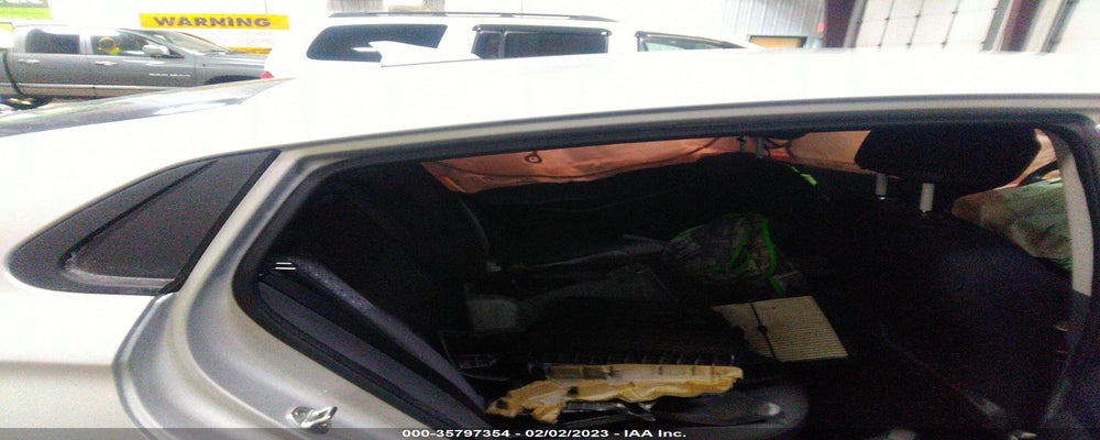 KMHC65LD0KU105829 2019 HYUNDAI IONIQ PLUG-IN HYBRID photo no. 8