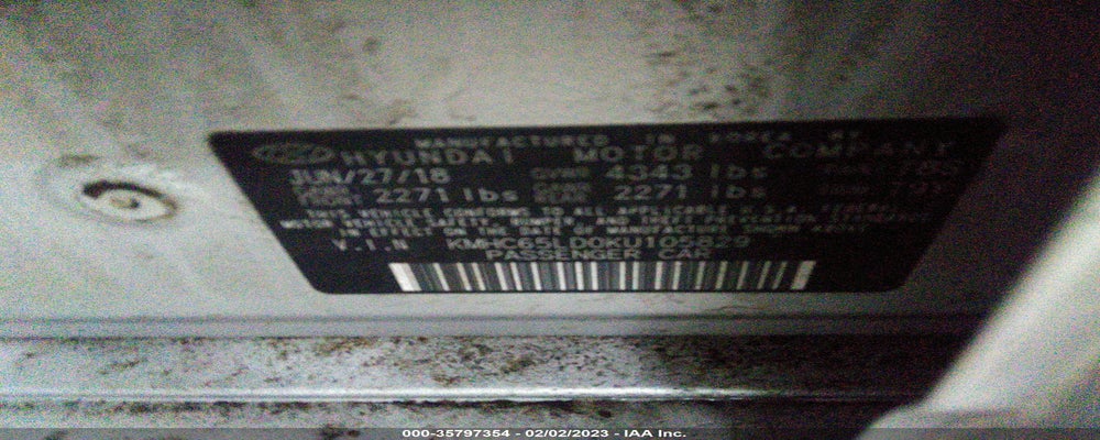 KMHC65LD0KU105829 2019 HYUNDAI IONIQ PLUG-IN HYBRID photo no. 9