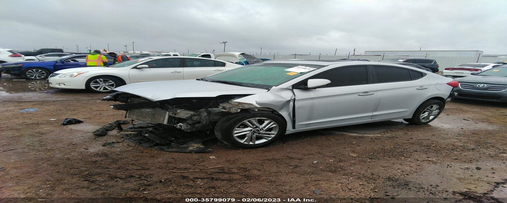 5NPD84LF6LH539862 2020 HYUNDAI ELANTRA photo no. 2