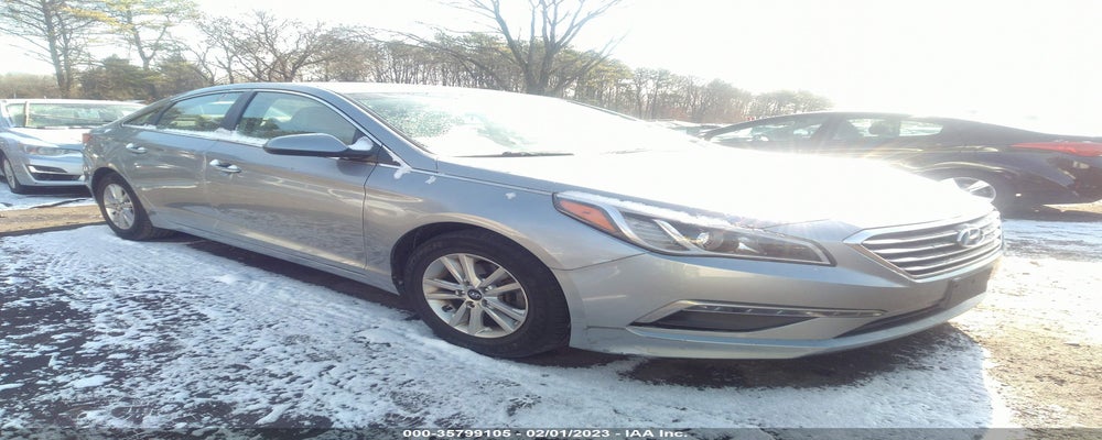 5NPE24AF5FH011954 2015 HYUNDAI SONATA photo no. 24