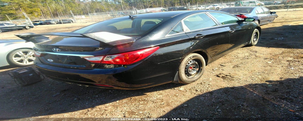 5NPEB4AC5BH179805 2011 HYUNDAI SONATA photo no. 4