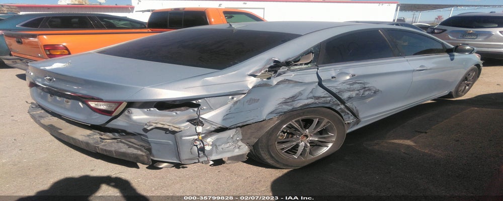 5NPEB4AC9CH472365 2012 HYUNDAI SONATA photo no. 4