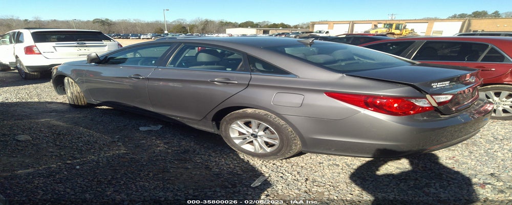 5NPEB4AC2BH202635 2011 HYUNDAI SONATA photo no. 3