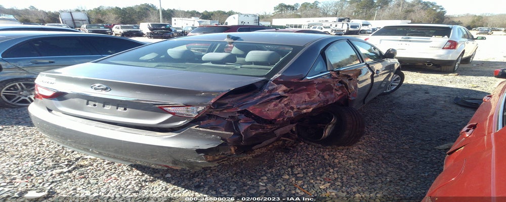 5NPEB4AC2BH202635 2011 HYUNDAI SONATA photo no. 4
