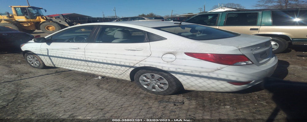 KMHCT4AE2HU380674 2017 HYUNDAI ACCENT photo no. 3