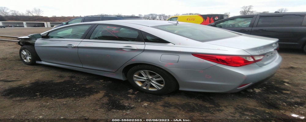5NPEB4AC0EH862807 2014 HYUNDAI SONATA photo no. 3
