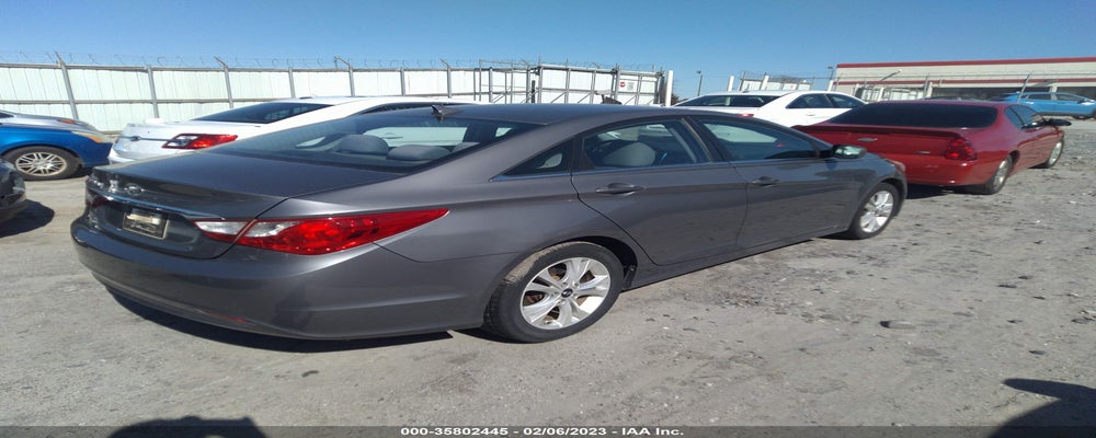 5NPEB4AC1BH054333 2011 HYUNDAI SONATA photo no. 4