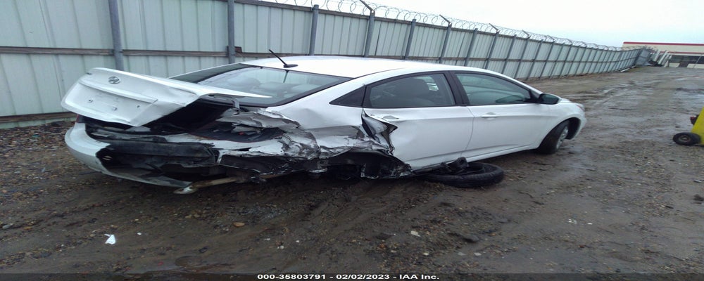 KMHCT4AE6HU193325 2017 HYUNDAI ACCENT photo no. 4