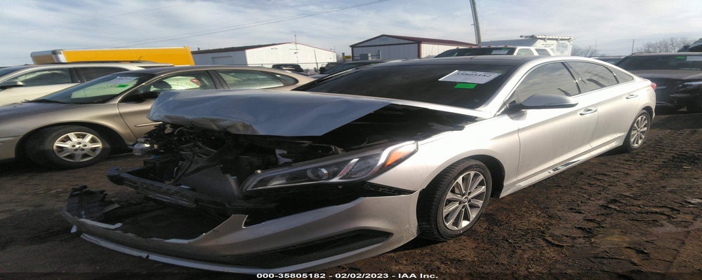 5NPE34AF3GH349206 2016 HYUNDAI SONATA photo no. 2