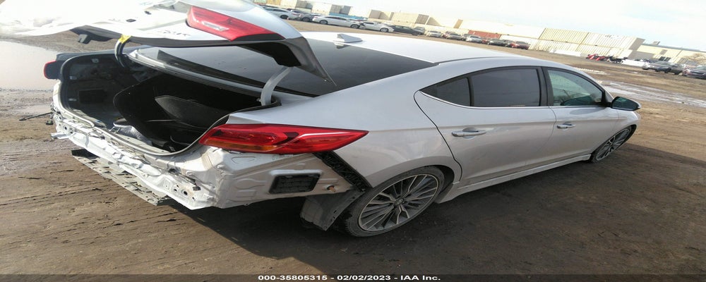 KMHD04LB1JU482246 2018 HYUNDAI ELANTRA photo no. 4
