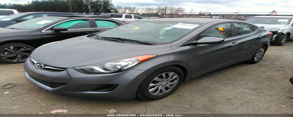 5NPDH4AE0DH225300 2013 HYUNDAI ELANTRA photo no. 2