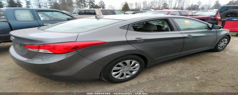 5NPDH4AE0DH225300 2013 HYUNDAI ELANTRA photo no. 4