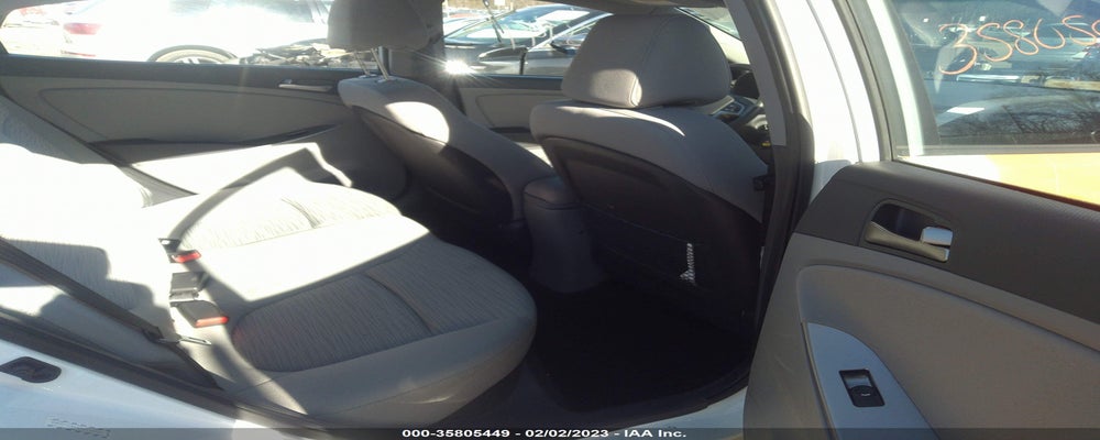 KMHCT4AE8GU116387 2016 HYUNDAI ACCENT photo no. 8