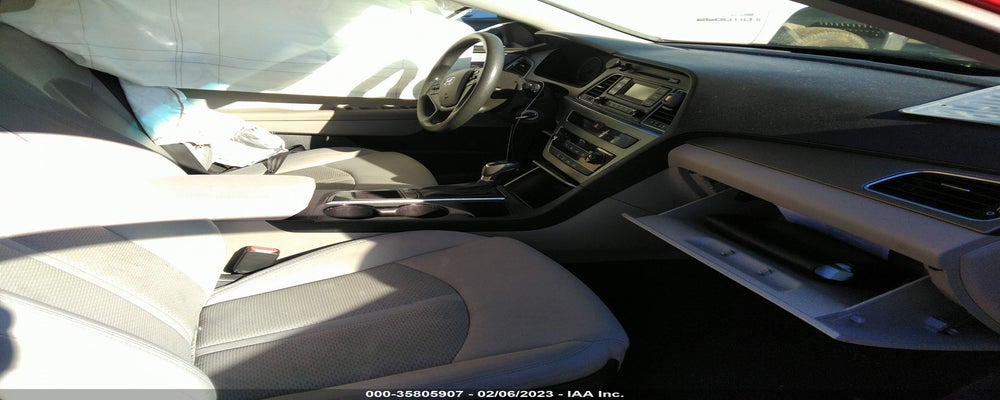 5NPE24AF4HH557437 2017 HYUNDAI SONATA photo no. 5