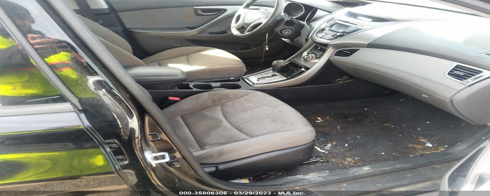 KMHDH4AE0DU698695 2013 HYUNDAI ELANTRA photo no. 5