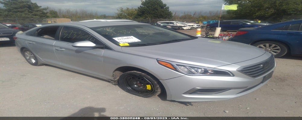 5NPE24AFXGH359038 2016 HYUNDAI SONATA photo no. 4