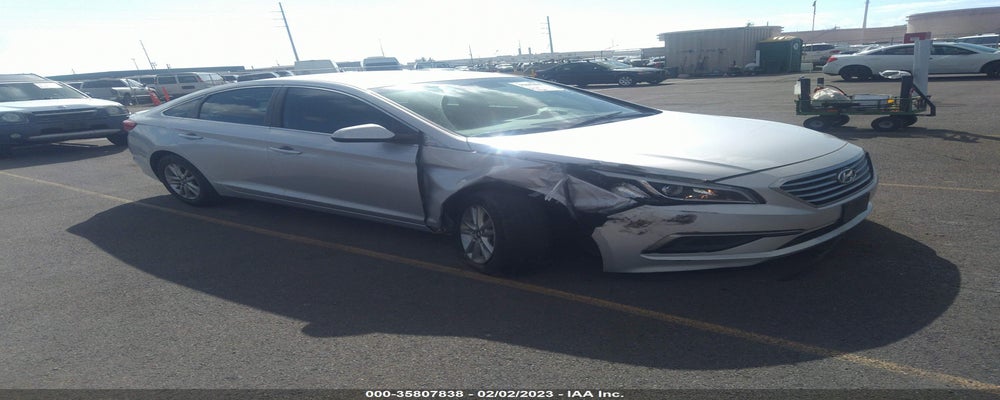 5NPE24AF5HH574957 2017 HYUNDAI SONATA photo no. 5