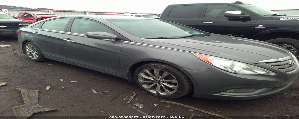 5NPEC4AC4BH164581 2011 HYUNDAI SONATA photo no. 4