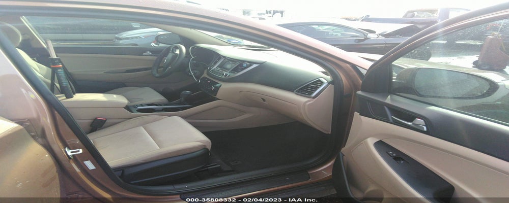 KM8J33A40GU180755 2016 HYUNDAI TUCSON photo no. 5