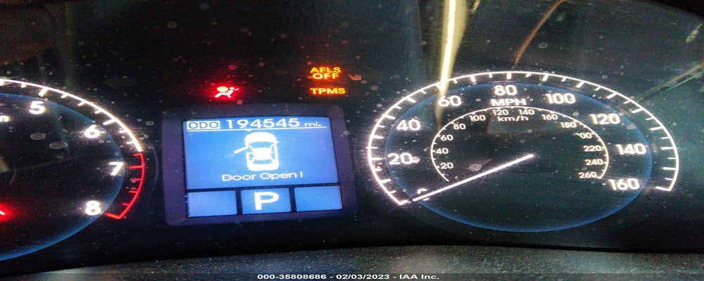 KMHGC4DF5BU127796 2011 HYUNDAI GENESIS photo no. 7
