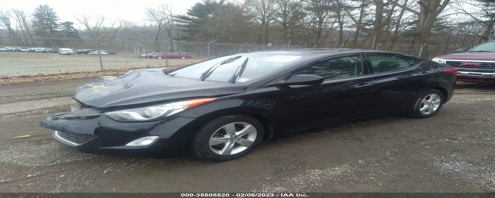5NPDH4AE8DH235539 2013 HYUNDAI ELANTRA photo no. 2