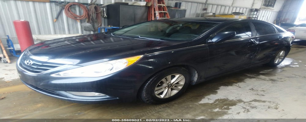 5NPEB4AC0DH548623 2013 HYUNDAI SONATA photo no. 2