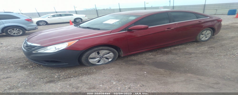 5NPEB4AC7EH823180 2014 HYUNDAI SONATA photo no. 2