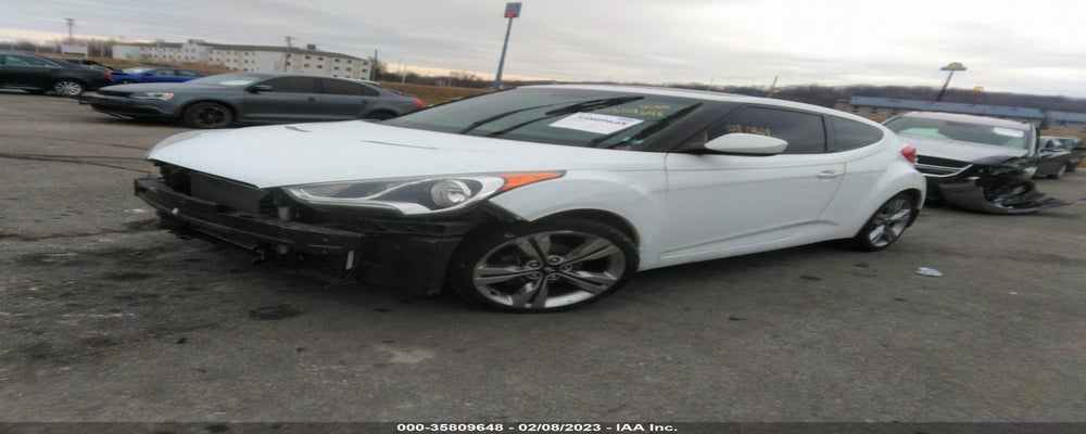 KMHTC6AD1DU155577 2013 HYUNDAI VELOSTER photo no. 2