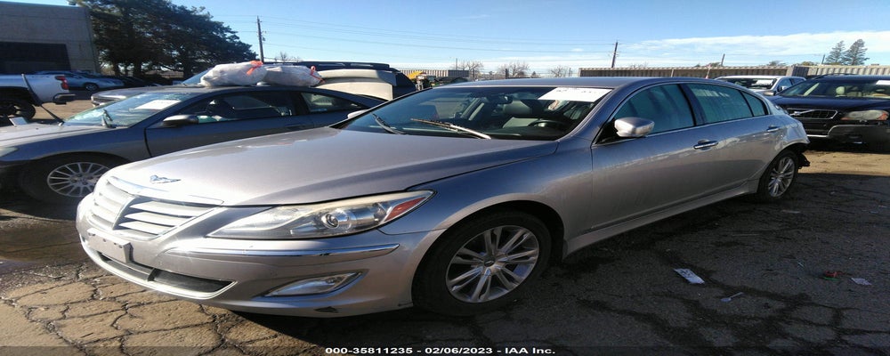 KMHGC4DD7CU208038 2012 HYUNDAI GENESIS photo no. 2