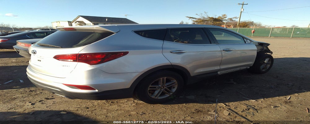 5XYZT3LB0JG573070 2018 HYUNDAI SANTA FE SPORT photo no. 4