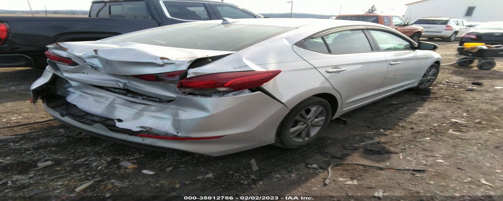 5NPD84LF9HH072203 2017 HYUNDAI ELANTRA photo no. 4