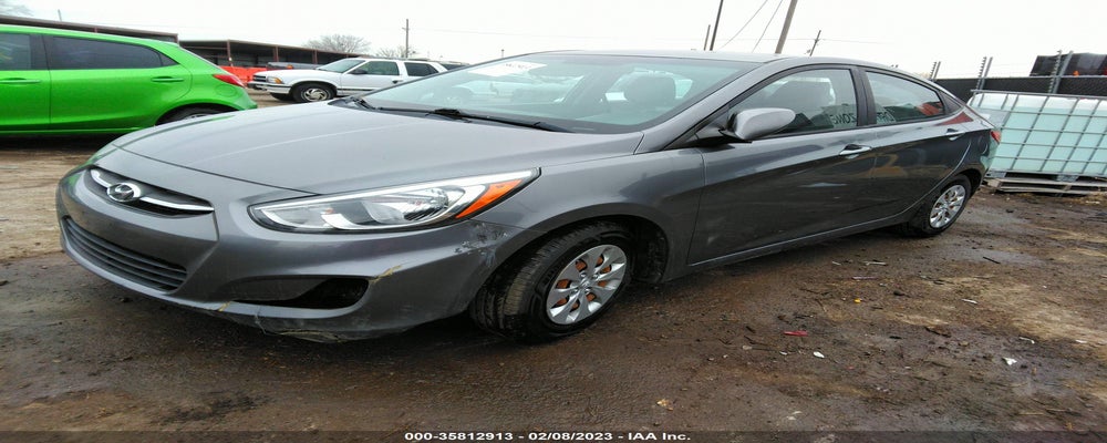 KMHCT4AE5FU796814 2015 HYUNDAI ACCENT photo no. 2