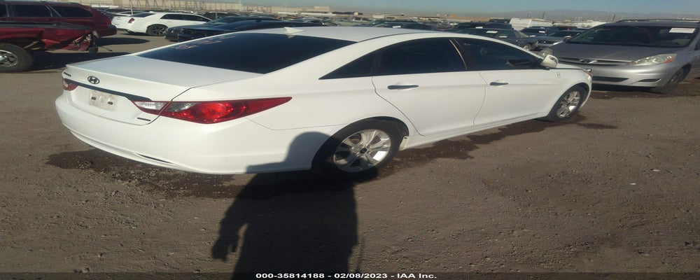 5NPEC4AC2DH547227 2013 HYUNDAI SONATA photo no. 4