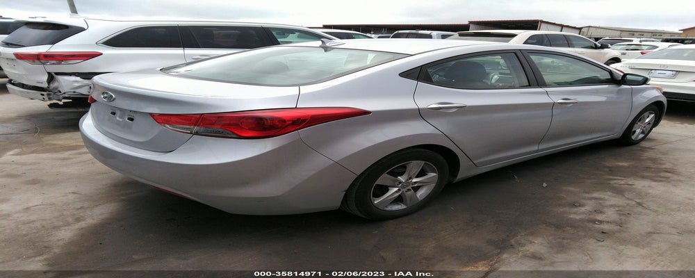 5NPDH4AE2BH060637 2011 HYUNDAI ELANTRA photo no. 4
