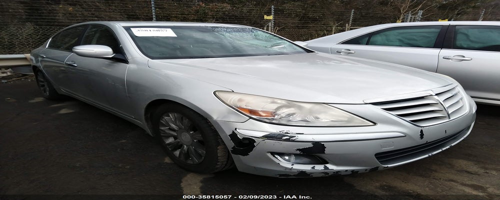 KMHGC4DE6BU131816 2011 HYUNDAI GENESIS photo no. 2