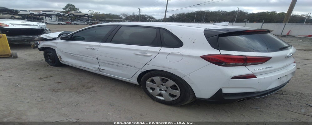 KMHH55LC2KU106030 2019 HYUNDAI ELANTRA GT photo no. 3