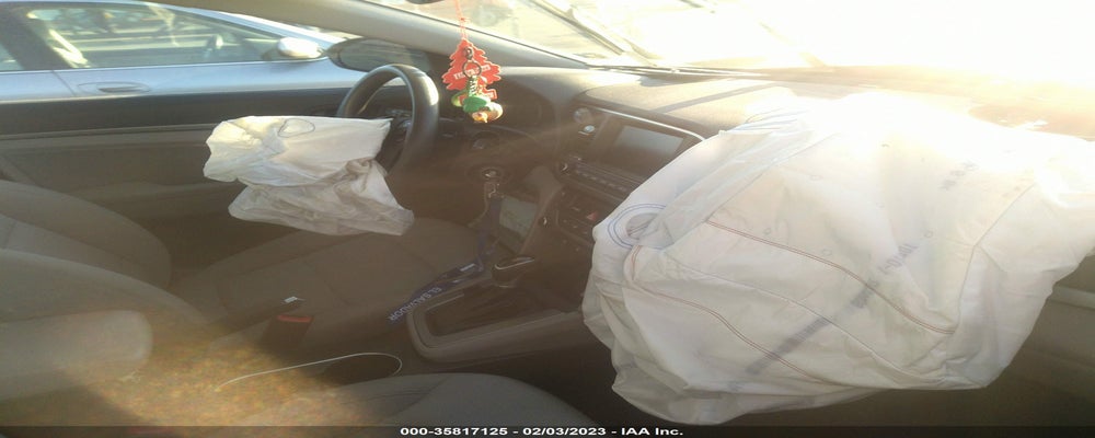 KMHD84LFXJU504272 2018 HYUNDAI ELANTRA photo no. 5