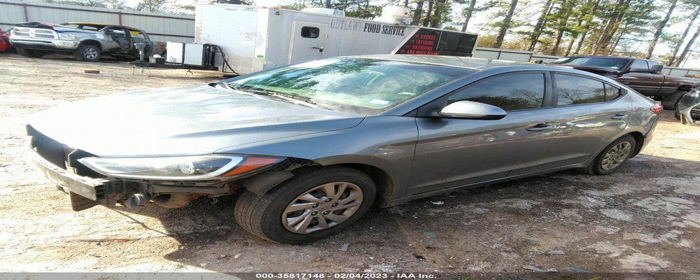 KMHD74LF2JU611268 2018 HYUNDAI ELANTRA photo no. 2