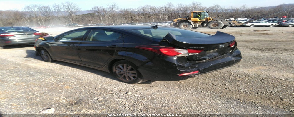 5NPDH4AE9FH591470 2015 HYUNDAI ELANTRA photo no. 3