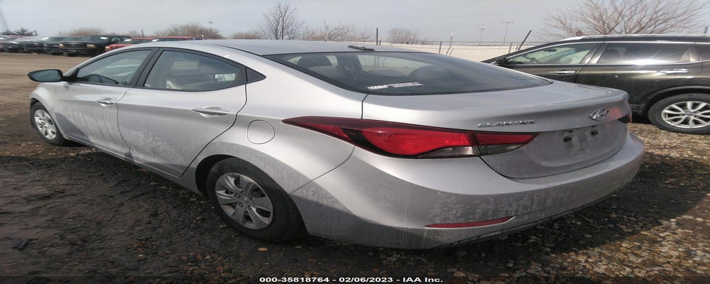 KMHDH4AE2GU581687 2016 HYUNDAI ELANTRA photo no. 3