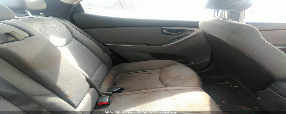 KMHDH4AE2GU581687 2016 HYUNDAI ELANTRA photo no. 8