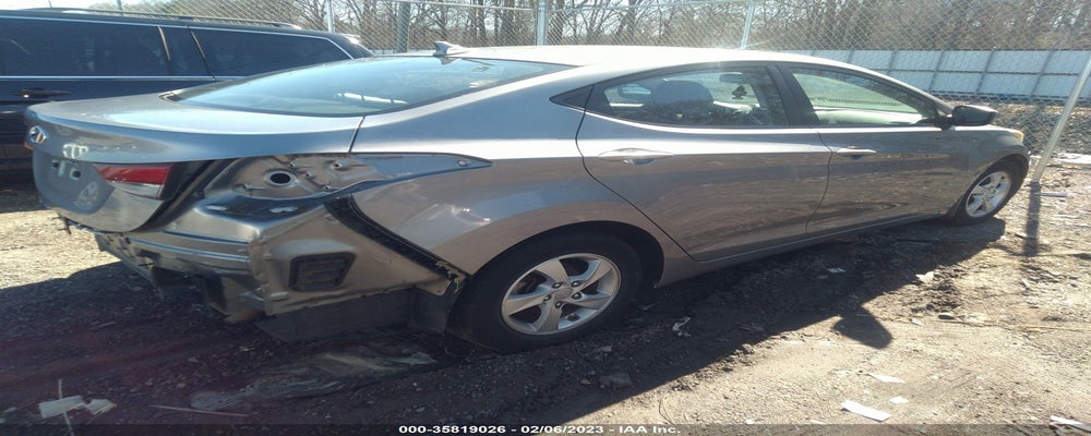 KMHDH4AE6FU297865 2015 HYUNDAI ELANTRA photo no. 4